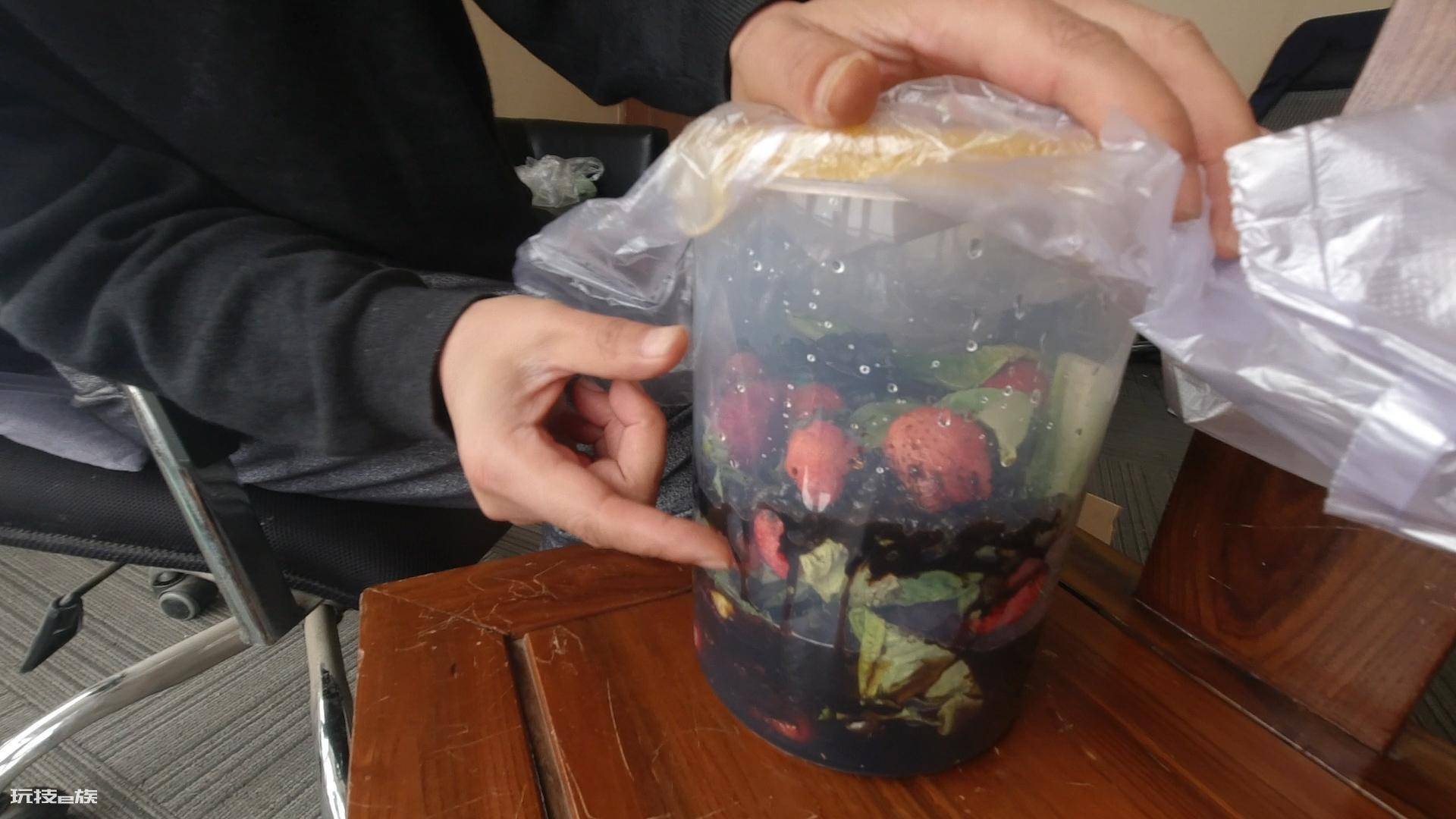 自制叶面肥的配方以及含量(烂果蔬菜叶自制种菜养花叶面肥)-图片6